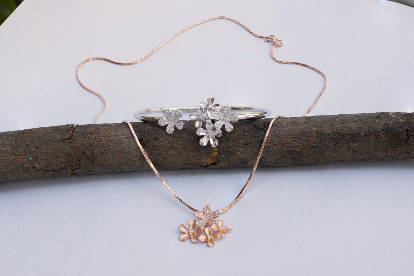 Floral Necklace & Bangle Set