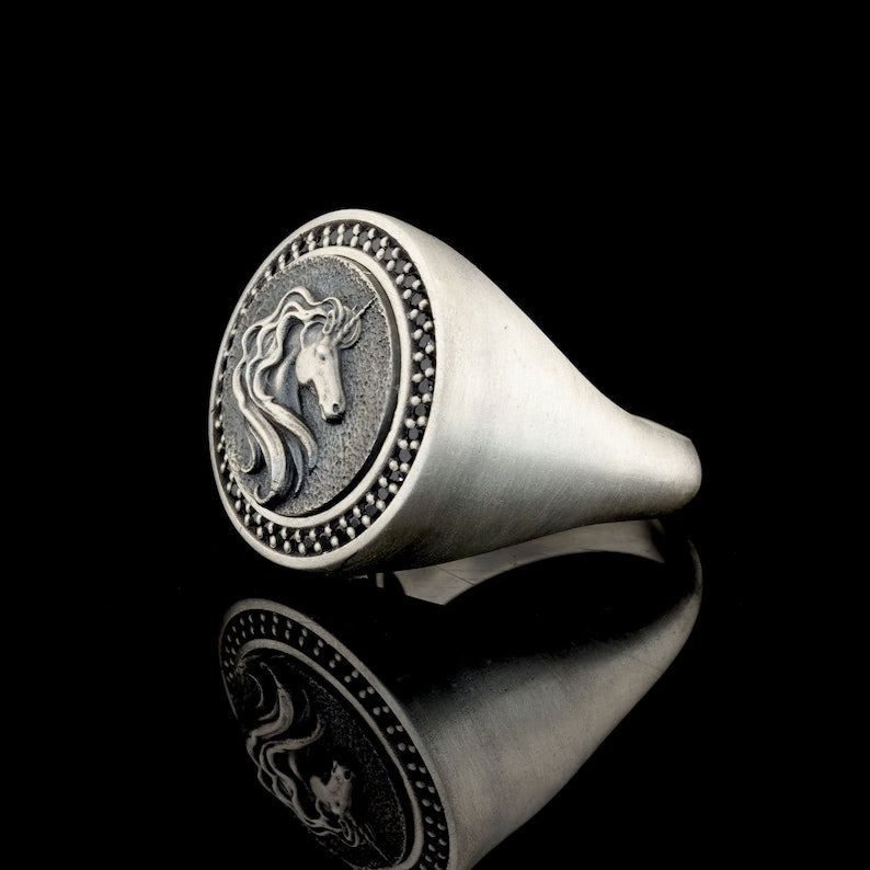 Signet Ring